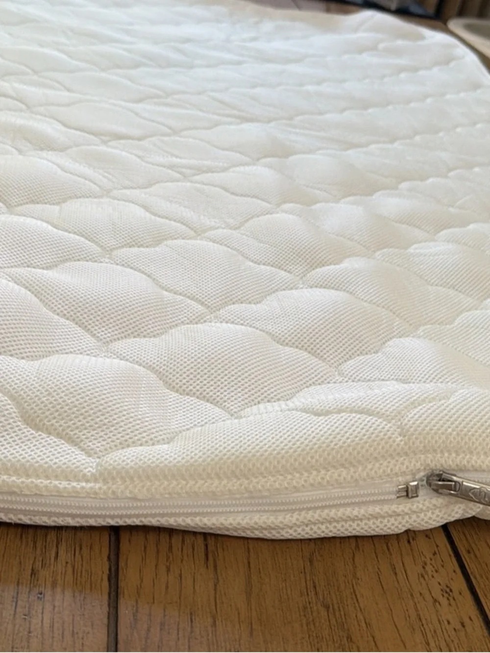 Newton Original Crib Mattress Cover with zipper